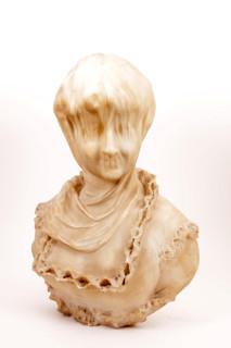 275589